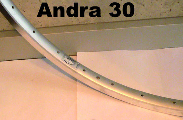 RYDE Andra 30 Disc 2012